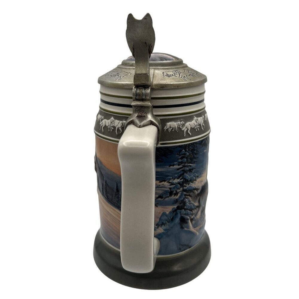VTG Budweiser 2000 3D Mug The Wolf Pack Series Run For The Moment Stein CS471 - Picture 2 of 16